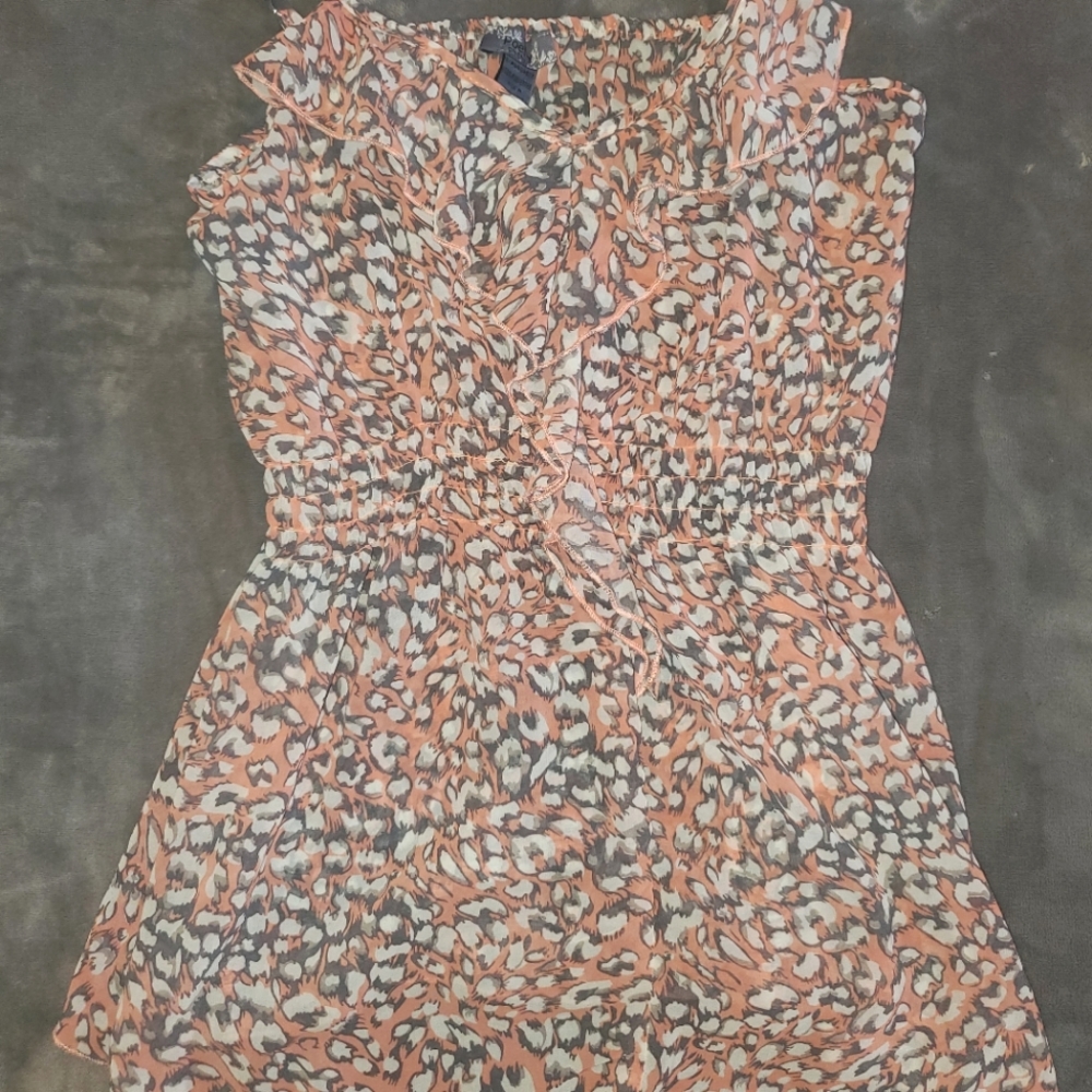 Sheer tank top size M